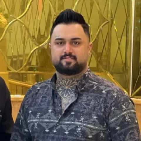 دانلود آهنگ عشق بابا مامانه می قلب ضربانه Behnam Hasanzadeh Eshghe Baba Musicya.ir دانلود آهنگ عشق بابا مامانه می قلب ضربانه